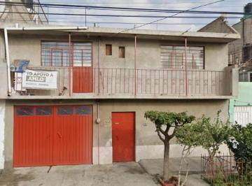 Casa de 3 habitaciones, Nezahualcóyotl · Venta de Casa en Nezahualcoyotl
