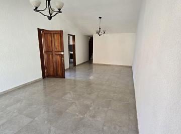 Casa de 3 habitaciones, Naucalpan de Juárez · Casa en Venta en Lomas Verdes