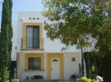Casa en condominio · 180m² · 3 Recámaras · Casa en Condominio - Fraccionamiento Rancho San Miguel