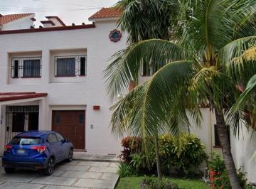 Casa de 3 habitaciones, Benito Juárez · Casa en Venta en Col Supermanzana 12 Quintana Roo.