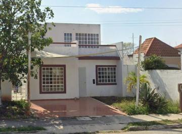 Casa de 3 habitaciones, Mérida · Casa en Venta en Fraccionamiento Las Américas, Mérida, Yuc.