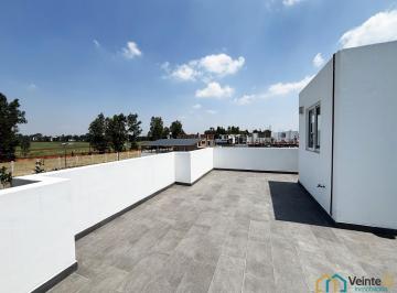Casa · 243m² · 4 Recámaras · 2 Estacionamientos · Casa en Venta en Solare Residencial, Cerca de La Udlap, con Acabados de Lujo