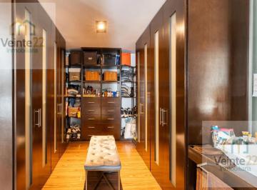 Casa · 266m² · 3 Recámaras · 2 Estacionamientos · Casa en Venta en Privada Santa Ana, Ubicado en Atlixcayotl, con Excelente Ubicación