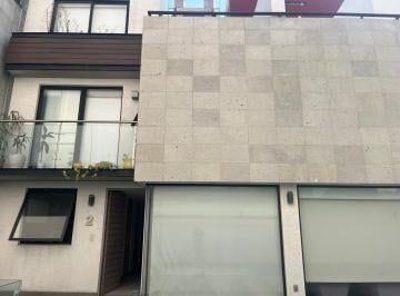 Casa · 297m² · 3 Recámaras · 3 Estacionamientos · Casa en Venta en Patricio Saenz
