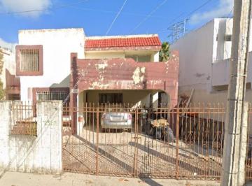 Casa de 3 habitaciones, Mérida · Casa en Venta en Las Brisas, Mérida, Yuc.