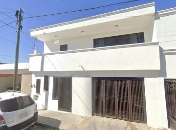 Casa de 4 habitaciones, Mérida · Casa en Venta en Residencial Pensiones V, Residencial Pensiones 5ª Etapa, Yuc.