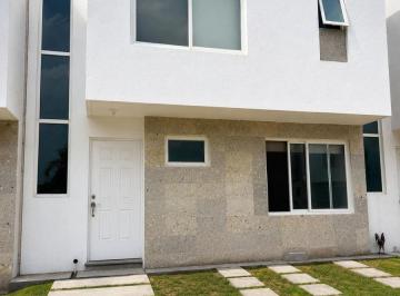 Casa de 3 habitaciones, Corregidora · Casa en Venta en Paseos del Bosque, El Pueblito, Querétaro