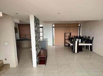 Casa de 3 habitaciones, El Marqués · Venta Casa en Zibata con Roof Garden