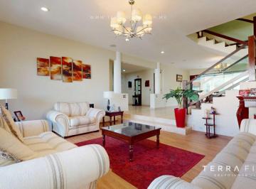 Casa en condominio de 4 habitaciones, Querétaro · Casa en Venta en Balcones del Acueducto, Querétaro, Qro.