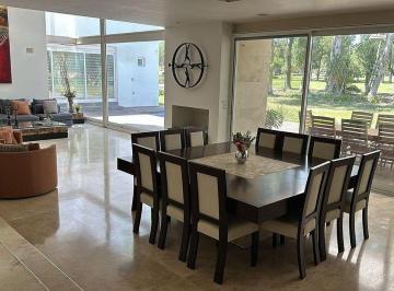 Casa de 3 habitaciones, San Luis Potosí · Casa en Venta en Club Campestre San Luis Potosí