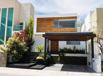 Casa de 3 habitaciones, Querétaro · Espectacular Residencia con Los Mejores Acabados en Cumbres del Lago