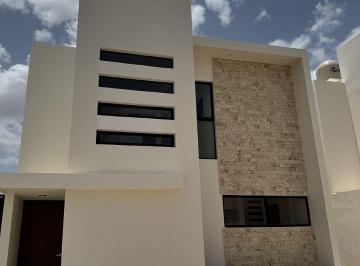 Casa · 99m² · 2 Recámaras · 2 Estacionamientos · Venta en Casa en Caucel Modelo Ventura