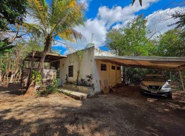 Casa · 96m² · 1 Recámara · 2 Estacionamientos · Casa en Chichí Suárez, Mérida, Yucatán con Amplio Terreno