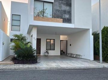 Casa de 3 habitaciones, Alvarado · Se Vende Casa con Alberca en La Rioja