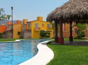 Casa de 2 habitaciones, Emiliano Zapata · Casa en Venta en Cuernavaca, Morelos