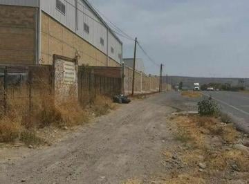 Bodega comercial , Tlajomulco de Zúñiga · Estrena Bodega! Sobre López Mateos Casi por El Macrolibramiento! en Renta!
