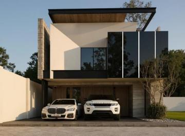 Casa · 320m² · 4 Recámaras · 2 Estacionamientos · Casa en Venta Parque Coahuila Calle Torreon Lomas de Angelópolis Cholula Puebla.