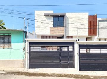 Casa · 150m² · Cv24 Casa en Venta Fracc. Villa Rica