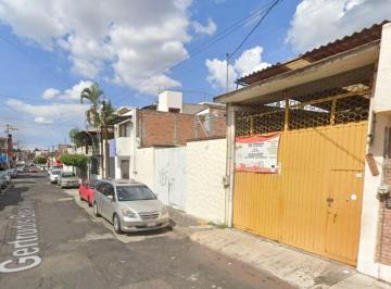 Casa de 1 habitación, Morelia · Casa en Venta en Colonia Ventura Puente a 10 Min del Centro, a Mitad de Su Valor Comercial