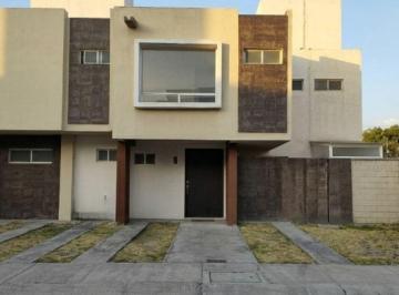 Casa en condominio de 3 habitaciones, Toluca · Casa en Venta en Av Arboledas Santin, San Mateo Otzacatipan, Mex.