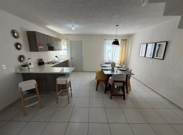 Casa de 2 habitaciones, Zapopan · Casa en Venta en Zapopan | 2 Recámaras | 2.5 Baños