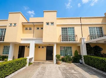 Casa en condominio de 3 habitaciones, Toluca · Casa en Condominio en Recuperacion Bancaria en Toluca