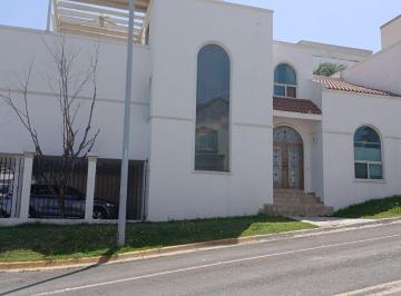 Casa de 3 habitaciones, Monterrey · Casa en Venta Privanza Quinto Sector Monterrey