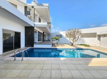 Casa · 611m² · 5 Recámaras · 3 Estacionamientos · Cv27 Casa en Venta Playas del Conchal
