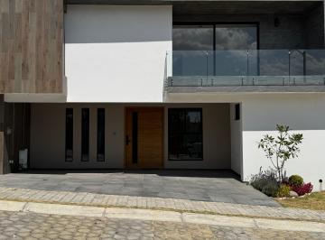 Casa de 4 habitaciones, Ocoyucan · Casa en Venta en Lomas de Angelópolis II, a Solo 5 Minutos de Plaza Sonata