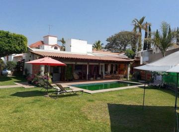 dfe141200dca829db1e58a7a7f74b3b0068f361a07683b6768694b0ec3a4991e · Casa en Venta en Lomas de Cocoyoc