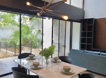Casa · 167m² · 2 Recámaras · 2 Estacionamientos · Espacioso Townhouse Con/sin Muebles en Renta