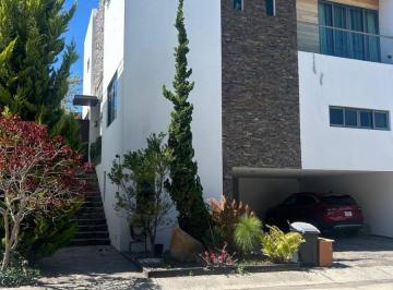 Casa en condominio de 5 habitaciones, Zapopan · Casa en Coto Los Robles Zapopan