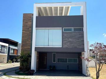 Casa de 4 habitaciones, San Andrés Cholula · Casa en Venta en Zona de Alta Plusvalía Lomas de Angelopolis Parque Sonora