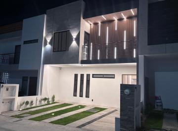 Casa de 3 habitaciones, El Marqués · Casa en Venta en Queretaro, Fraccionamiento Capital Sur, Excelente Precio