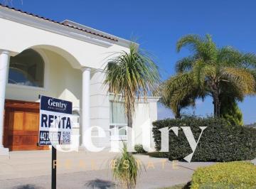 GENTRY REAL ESTATE · Casa en Renta en El Campanario