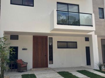Casa · 153m² · 3 Recámaras · Casa - Arbolada