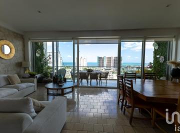 Departamento · 247m² · 3 Recámaras · 2 Estacionamientos · Departamento en Venta en Residencial Aria, Puerto Cancun