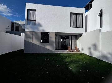 Casa · 185m² · 3 Recámaras · 2 Estacionamientos · Casa Equipada en Venta en Privada Palta 152 Cholul - (4)