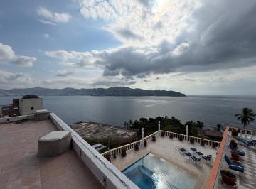 Casa en condominio · 425m² · 3 Recámaras · 1 Estacionamiento · Se Vende Villa con Vista Al Mar en Fraccionamiento Las Playas Acapulco - (4)