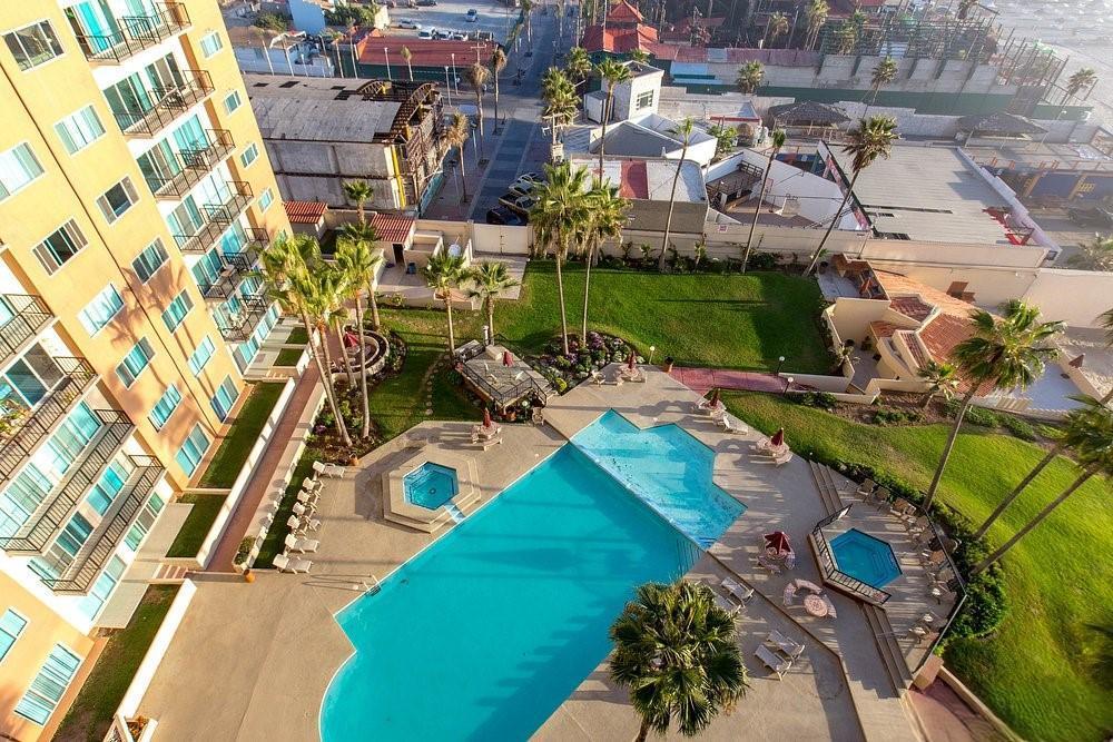 Oceanfront Condominiums in Downtown Rosarito - (4)