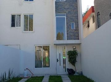 Casa de 3 habitaciones, Puebla · Excelente Casa por Xilotzingo Cerca de C. U