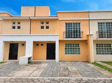 Casa en condominio de 3 habitaciones, Toluca · Casa en Venta Fraccionamiento Gran Morada, Toluca, Estado de México / Lp