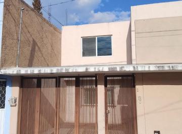 Dúplex de 2 habitaciones, Querétaro · Duplex en Venta en Vista Alegre 180 m²