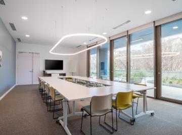 Oficina · 100m² · Alquiler de Oficina Abierta Bellamente Diseñada Para 10 Personas en Monterrey, Torre Obispado