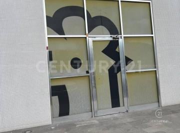 Local comercial · 82m² · 32 Estacionamientos · Local en Renta en Col. Lomas La Salle en Chihuahua, Chih.