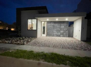 Casa de 2 habitaciones, León · Casa en Venta de Una Planta en Valles del Molino B, León Gto.
