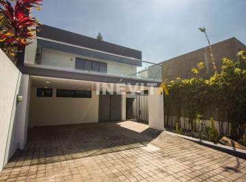 Casa de 4 habitaciones, Zapopan · Casa en Venta, Colonia Villa Universitaria, Zapopan
