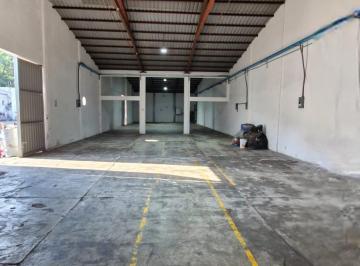 Bodega comercial , Iztapalapa · Se Renta Excelente Bodega