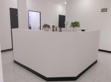 Local comercial · 154m² · 35 Estacionamientos · Local en Renta en Real de Cumbres