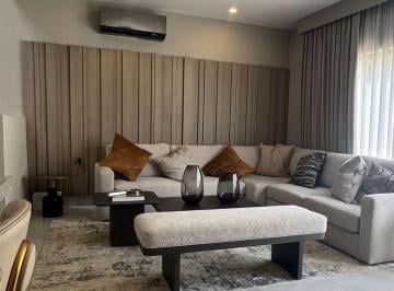 Casa de 3 habitaciones, Santiago · Casa en Venta en Santiago en Nuevo Leon Frente a Las Misiones